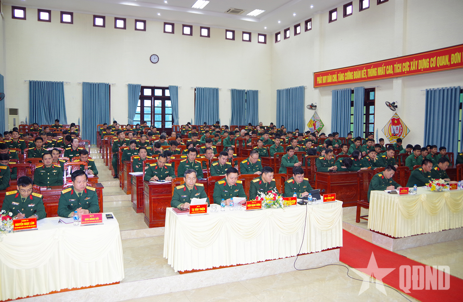 Bộ CHQS tỉnh Thái Nguyên sinh hoạt đối thoại dân chủ

